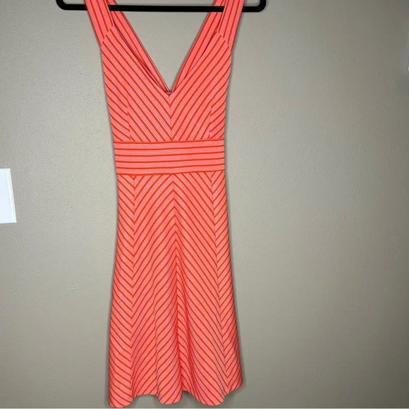 open lace back dress Papaya Sleeveless Jersey Keyhole Draped Sheath Dress main image 1